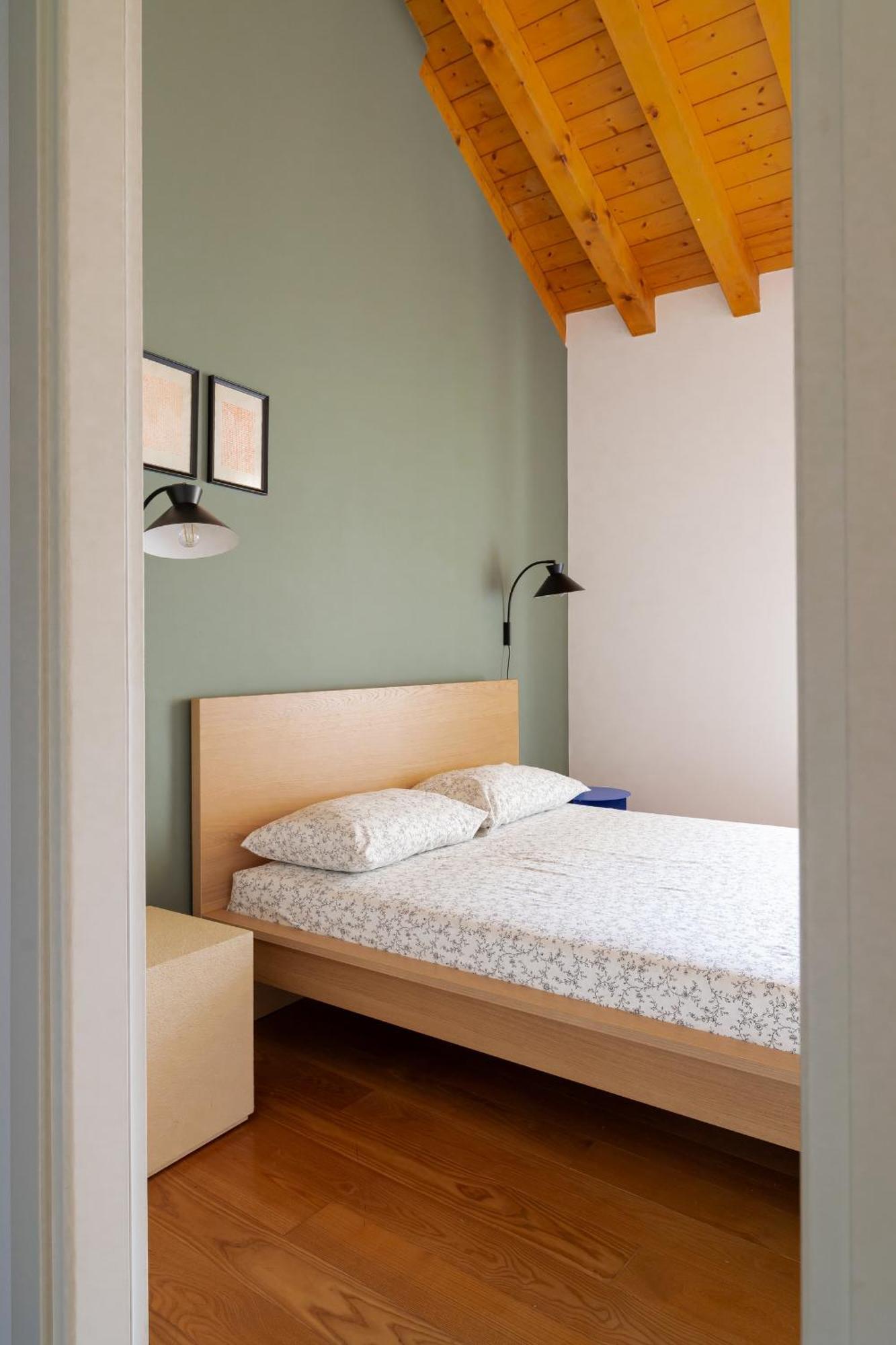 Double Private Parking, 2 Bedrooms & 2 Bathrooms - Elegant Apartment In Old Town Udine Exteriör bild